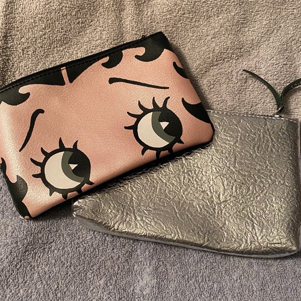 2 Makeup bags. Betty Boop & Silver